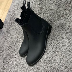 Aldo rain boots